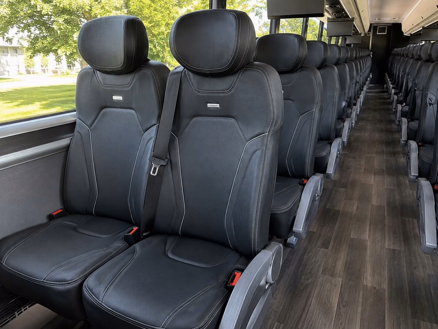 let a charter bus handle race day travel to yonkers raceway and mgm empire city casino